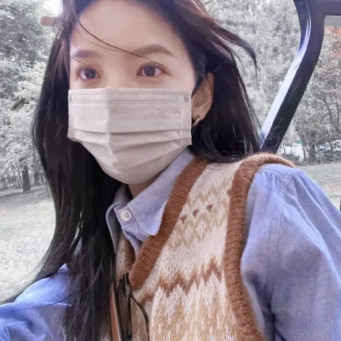 开局替嫁植物人,系统助我荒年成团宠