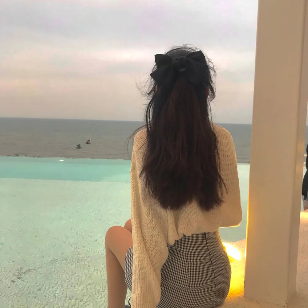 拱手河山讨你欢